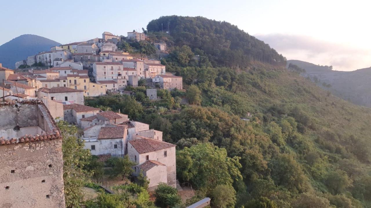 Appartamento "Al Borgo Antico" Aieta Eksteriør billede